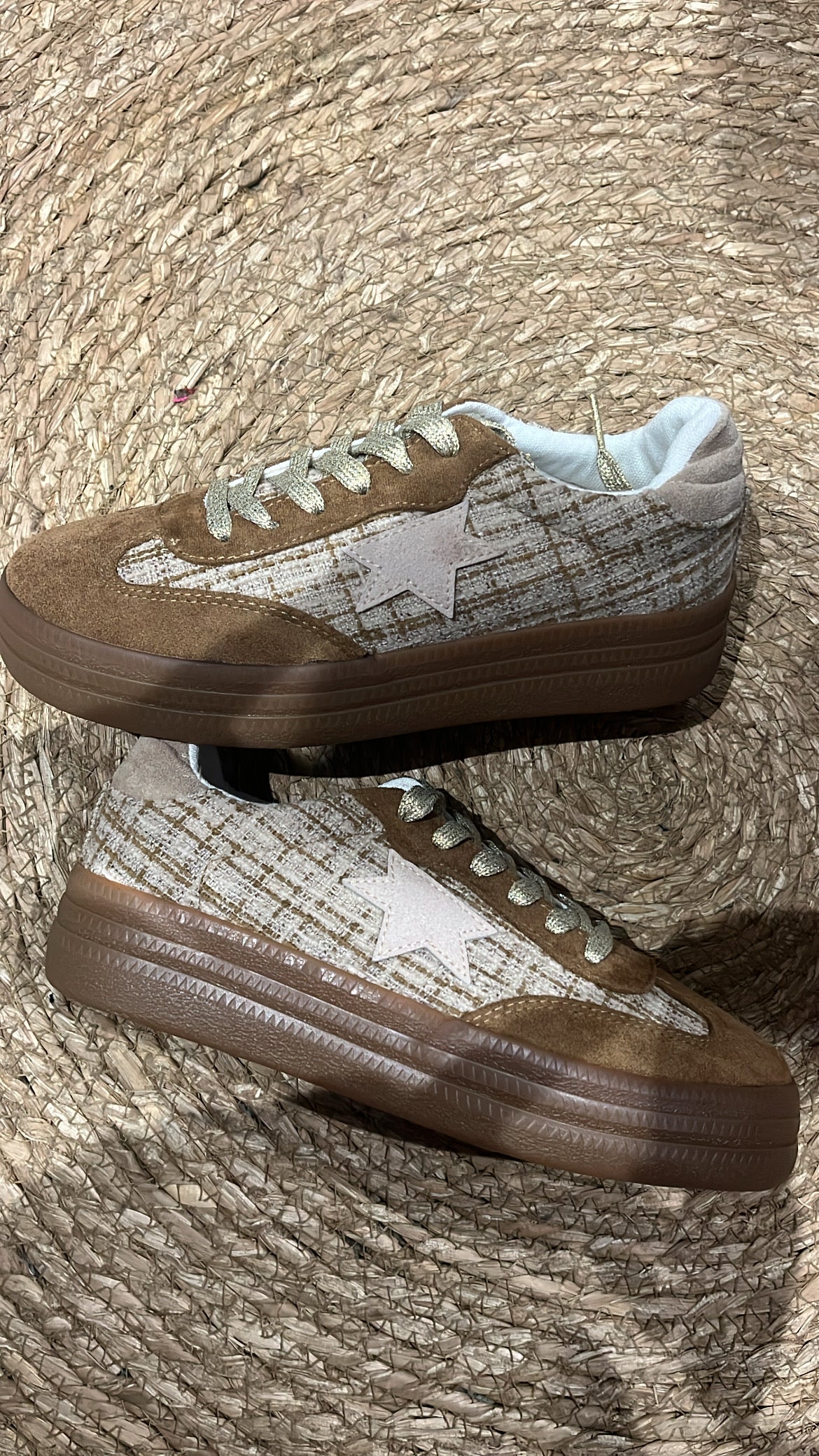 Basket camel et beige